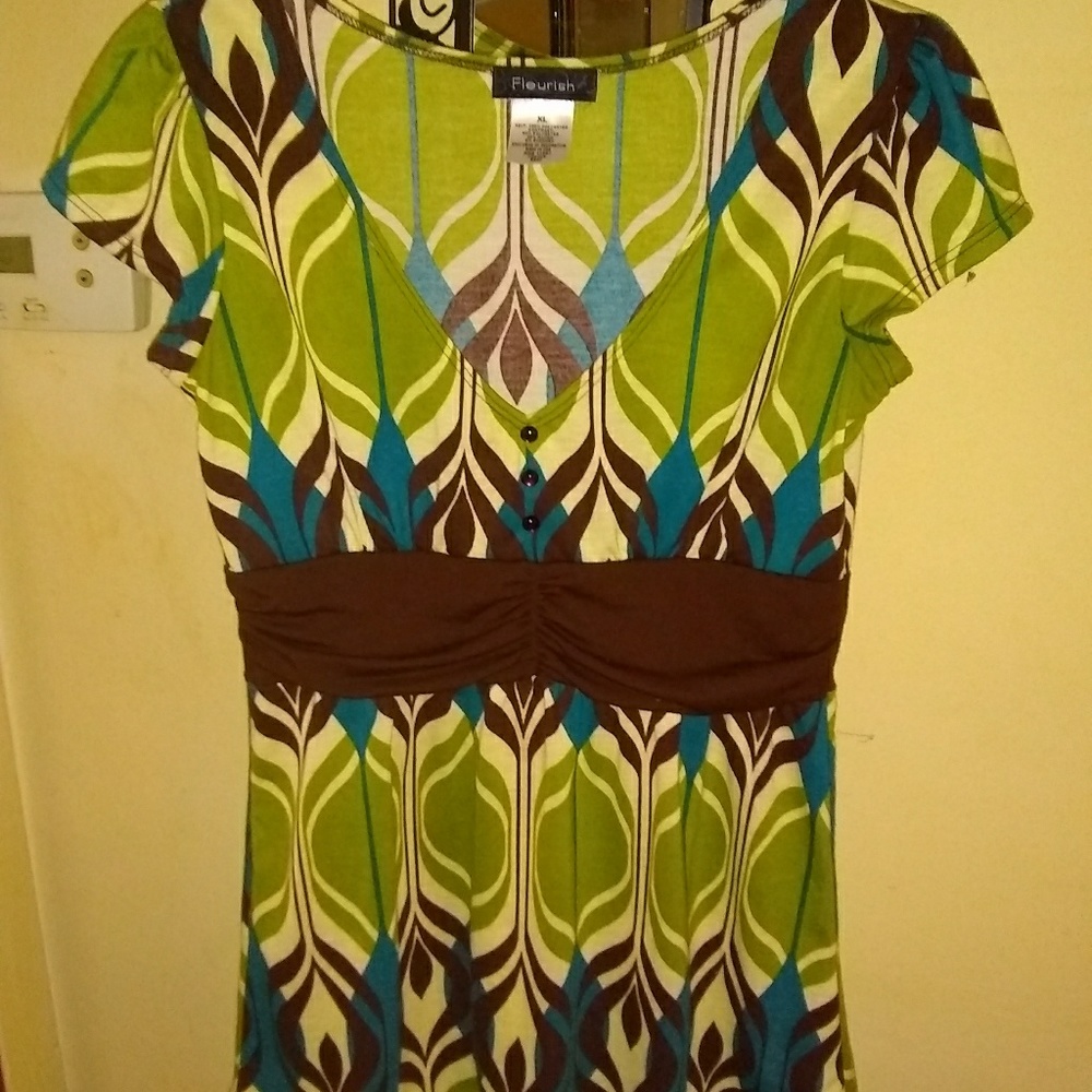 Bundle 2 for$25! "Fleurish" Authentic Top